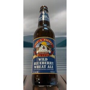 RARE Sea Dog Brewing Co. Blue Paw Empty Beer Bottle Wild Blueberry Wheat Ale